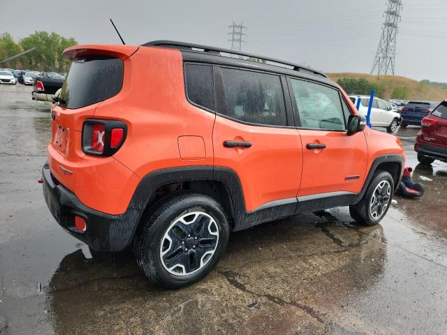 Jeep Renegade Trailhawk Image 9