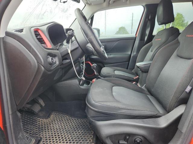 Jeep Renegade Trailhawk Image 12