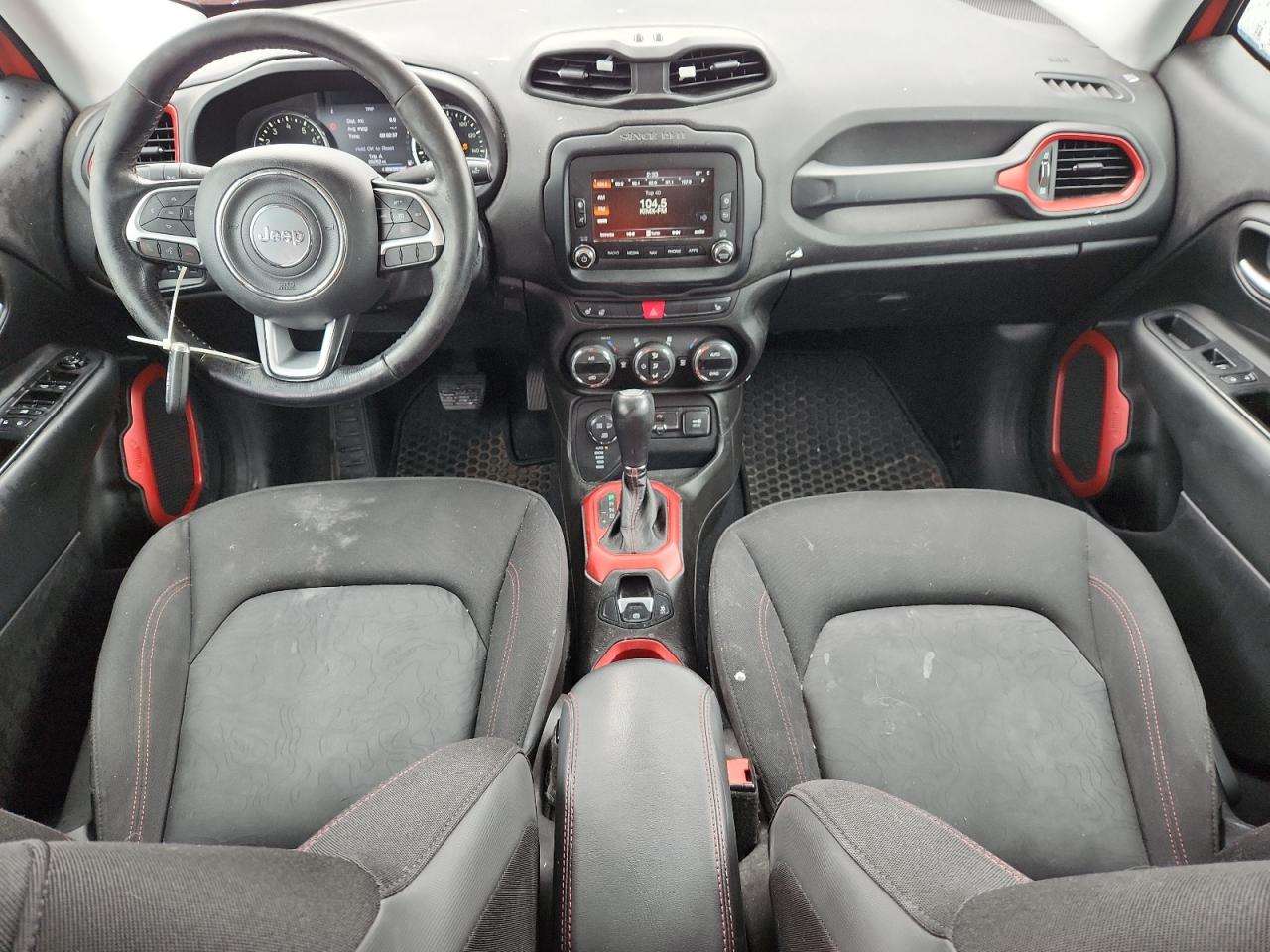 Jeep Renegade Trailhawk Image 5