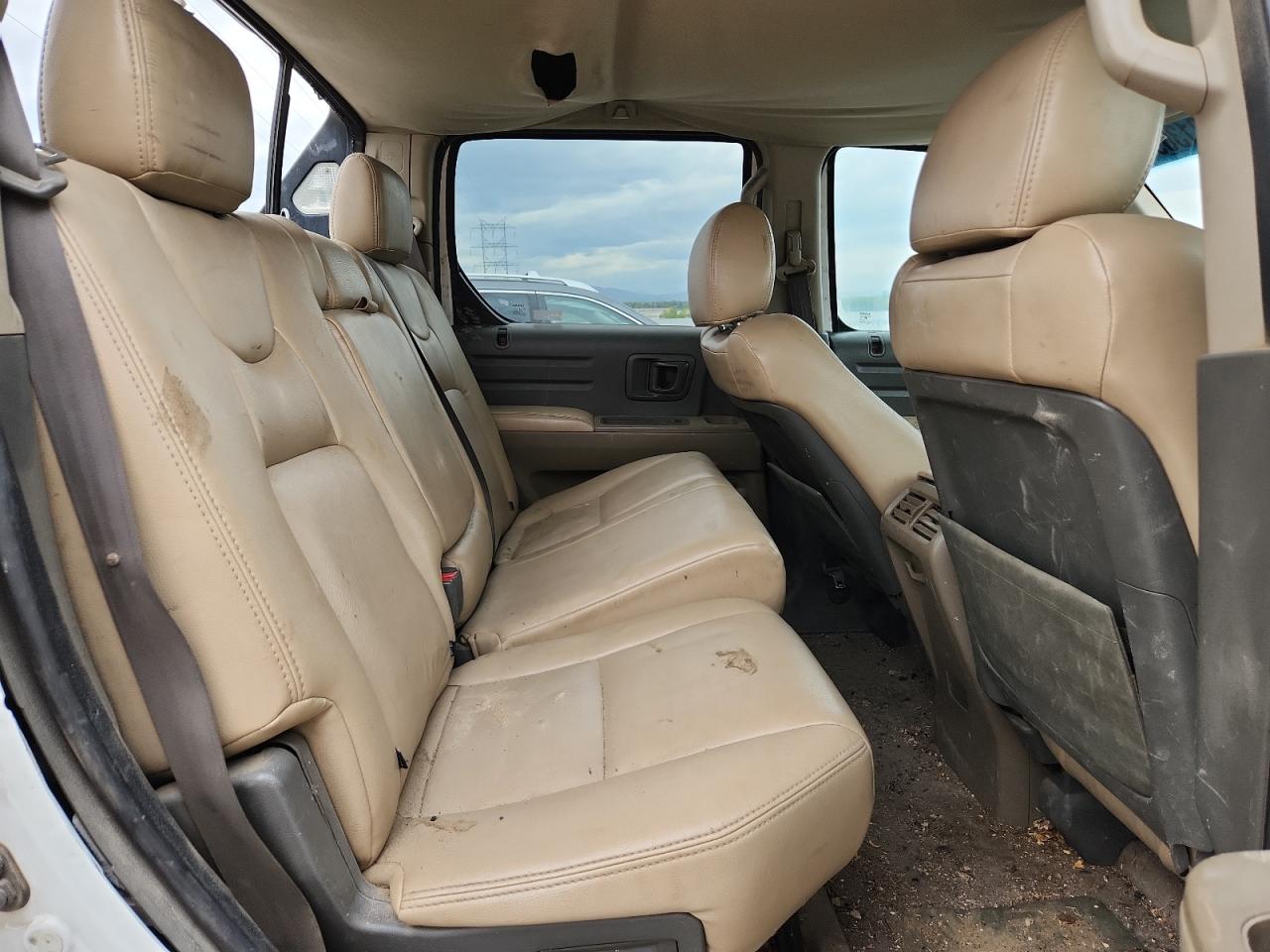 Honda Ridgeline Rt Image 8