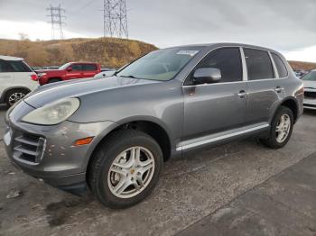  Salvage Porsche Cayenne