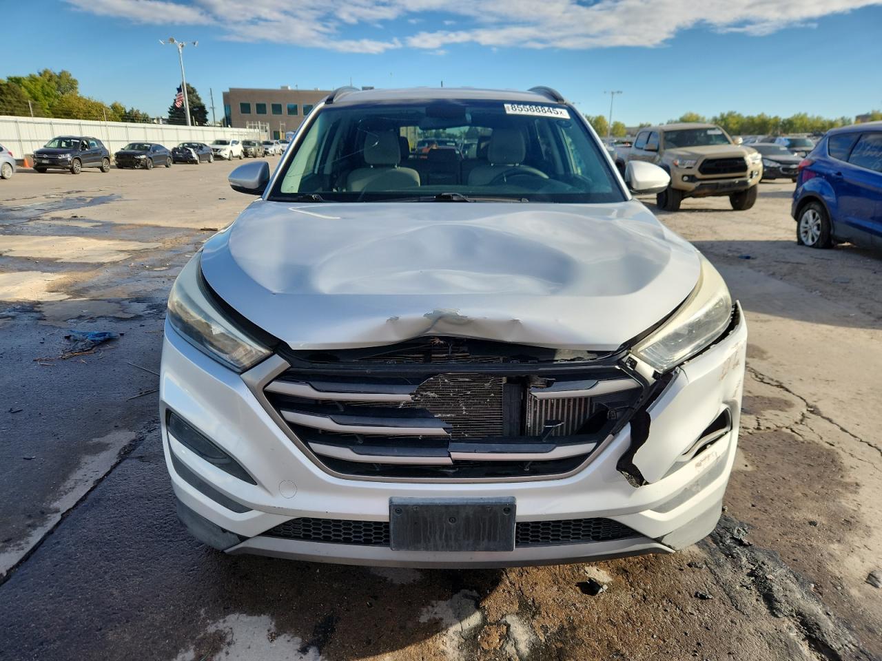 Hyundai TUCSON Limited Image 11