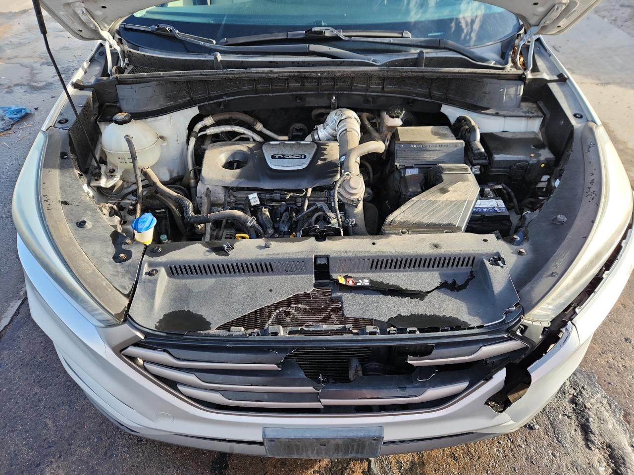 Hyundai TUCSON Limited Image 6