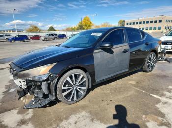  Salvage Nissan Altima