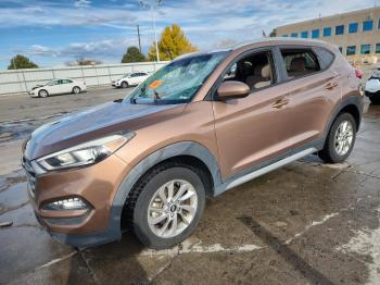  Salvage Hyundai TUCSON