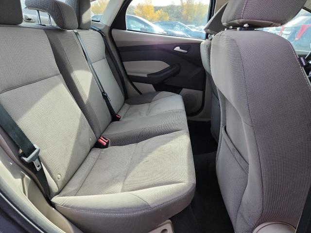 Ford Focus Se Image 8