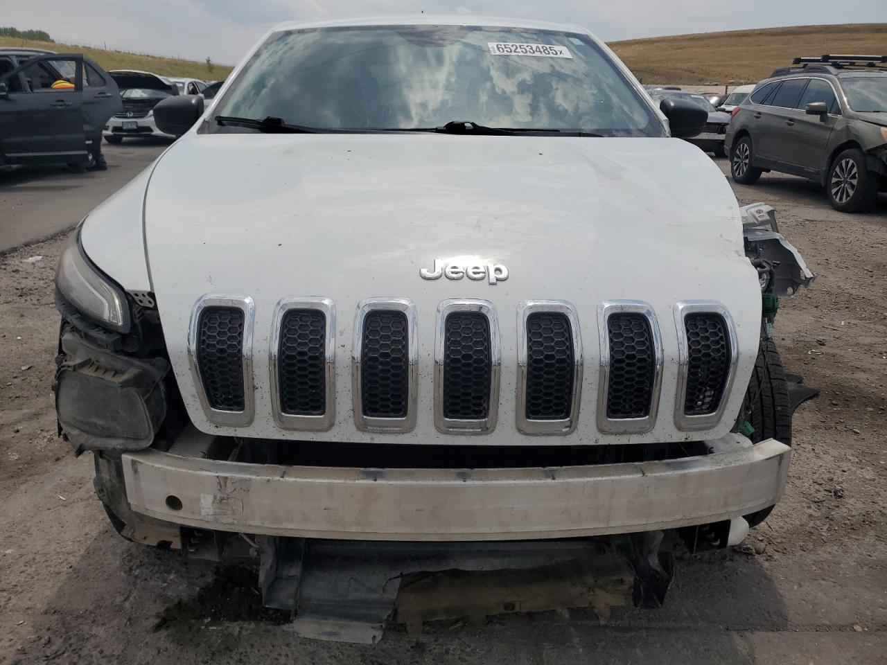 Jeep Grand Cherokee Sport Image 7