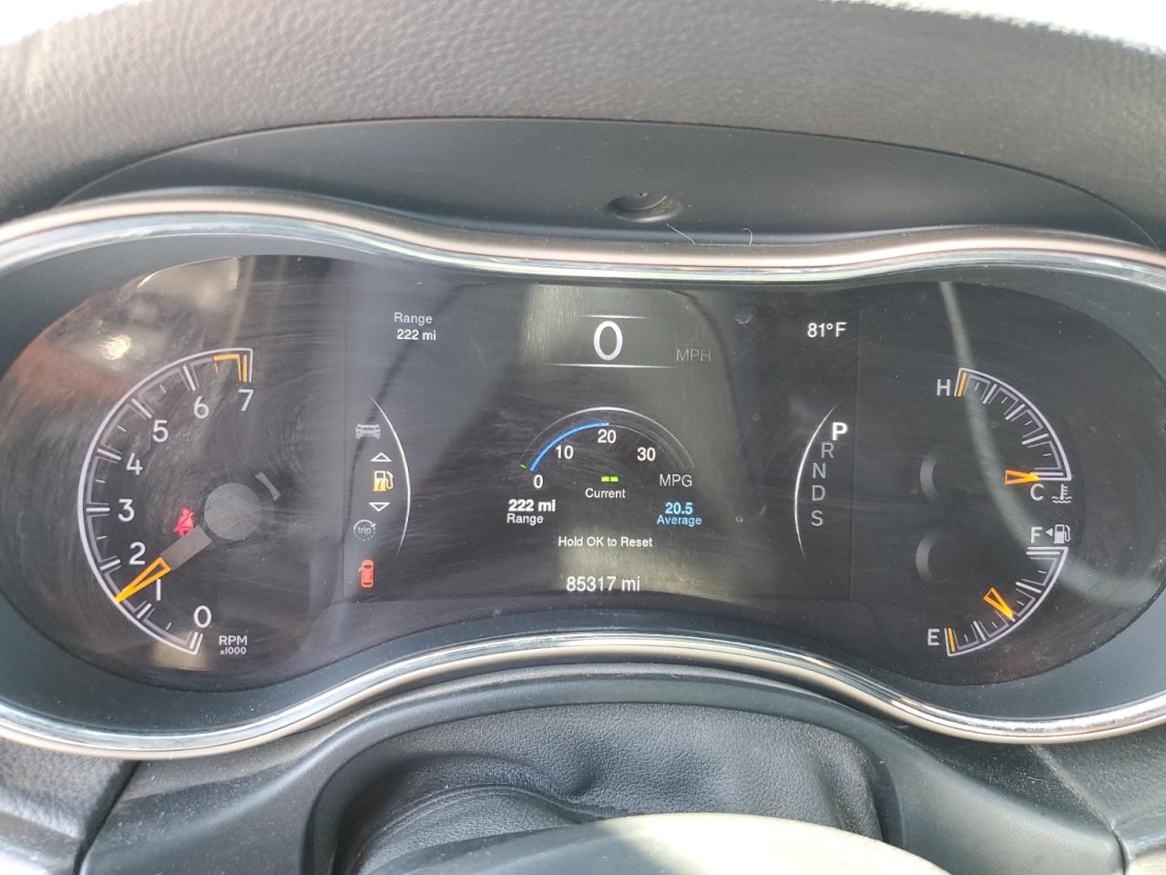 Jeep Grand Cherokee Laredo Image 4