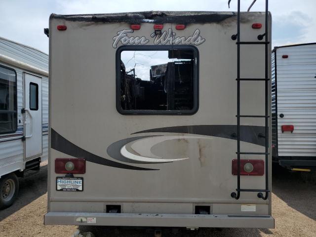 Ford Econoline E450 Super Duty Cutaway Van Image 3