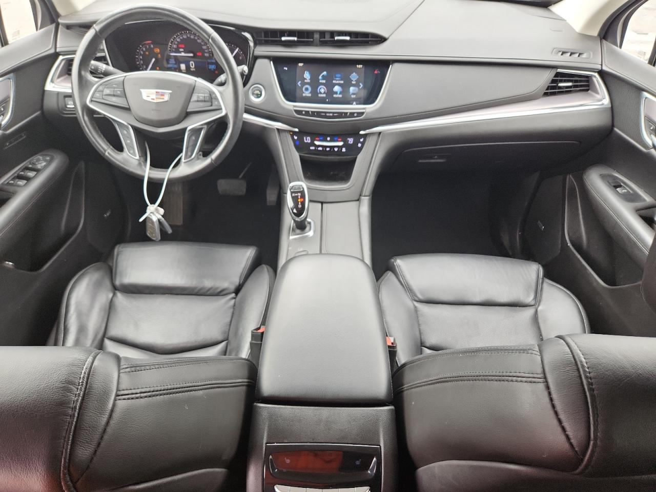 Cadillac XT5 Premium Luxury Image 3