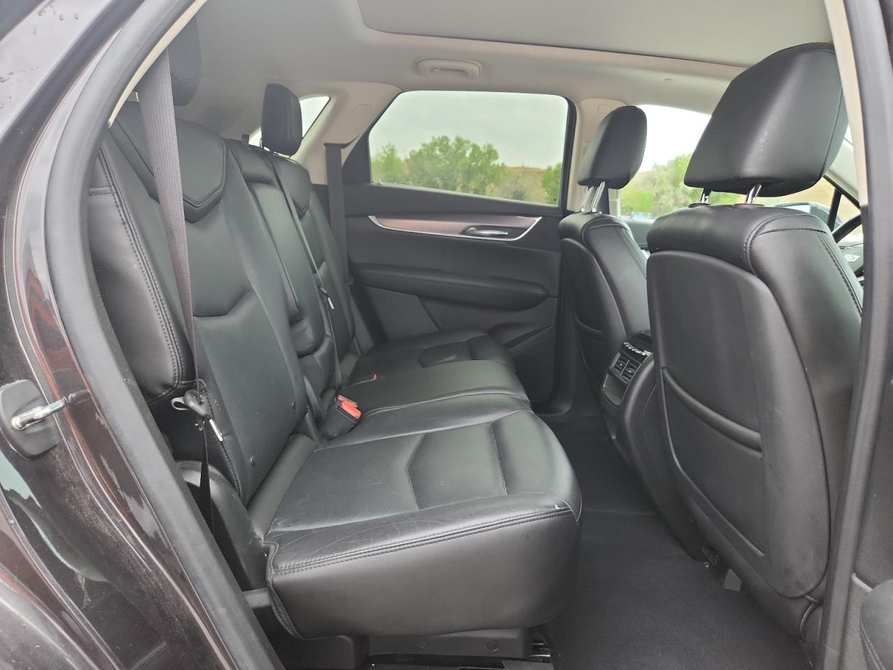 Cadillac XT5 Premium Luxury Image 8