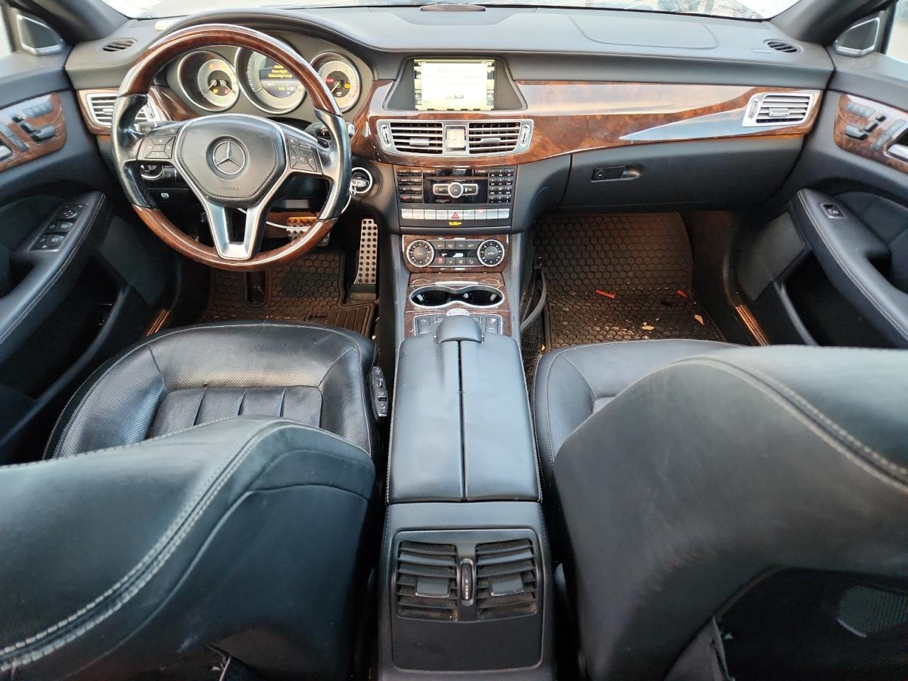 Mercedes-Benz Cls-class 550 4matic Image 3