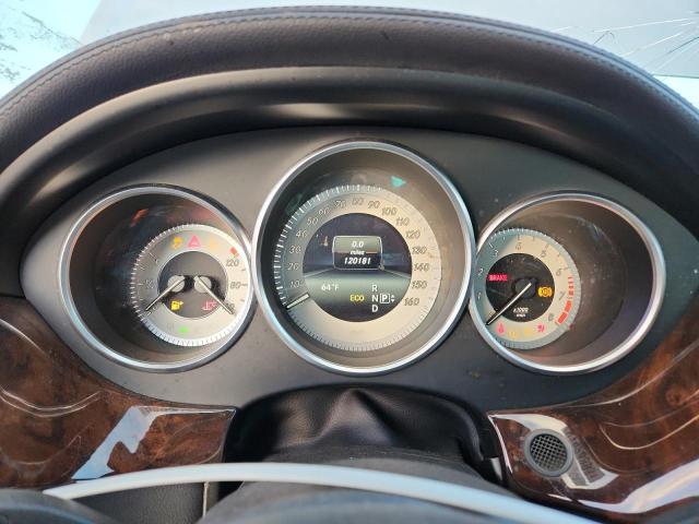 Mercedes-Benz Cls-class 550 4matic Image 9