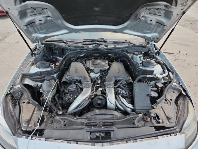 Mercedes-Benz Cls-class 550 4matic Image 8