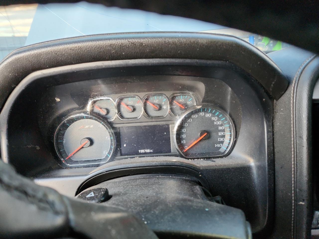 Chevrolet Silverado K1500 Ltz Image 11