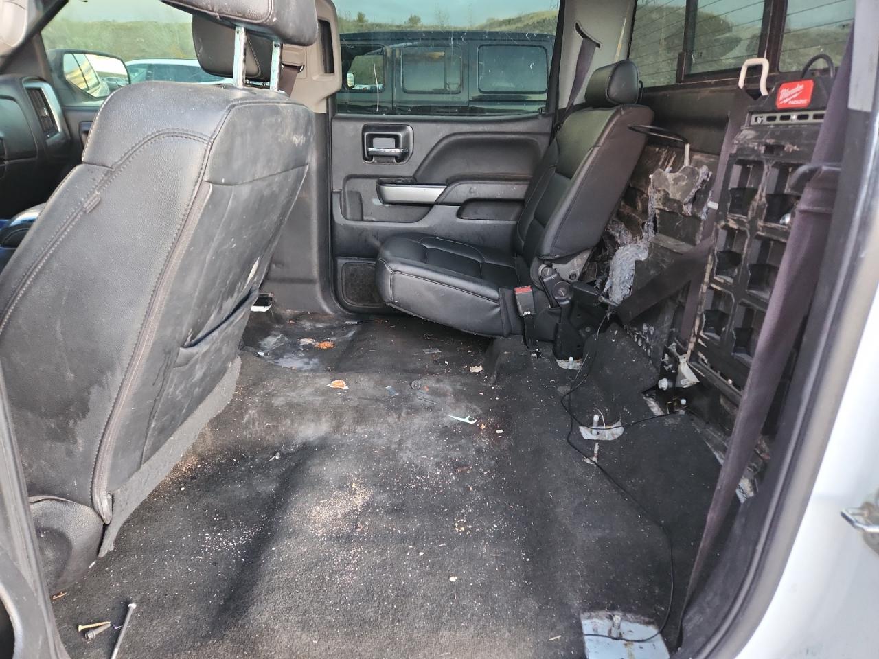 Chevrolet Silverado K1500 Ltz Image 9