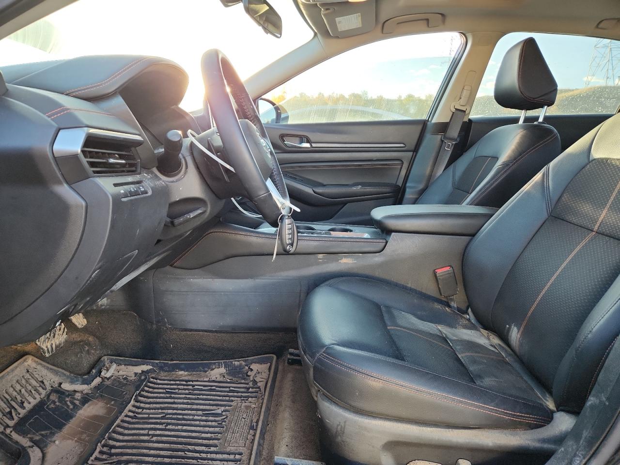 Nissan Altima Sr Image 12