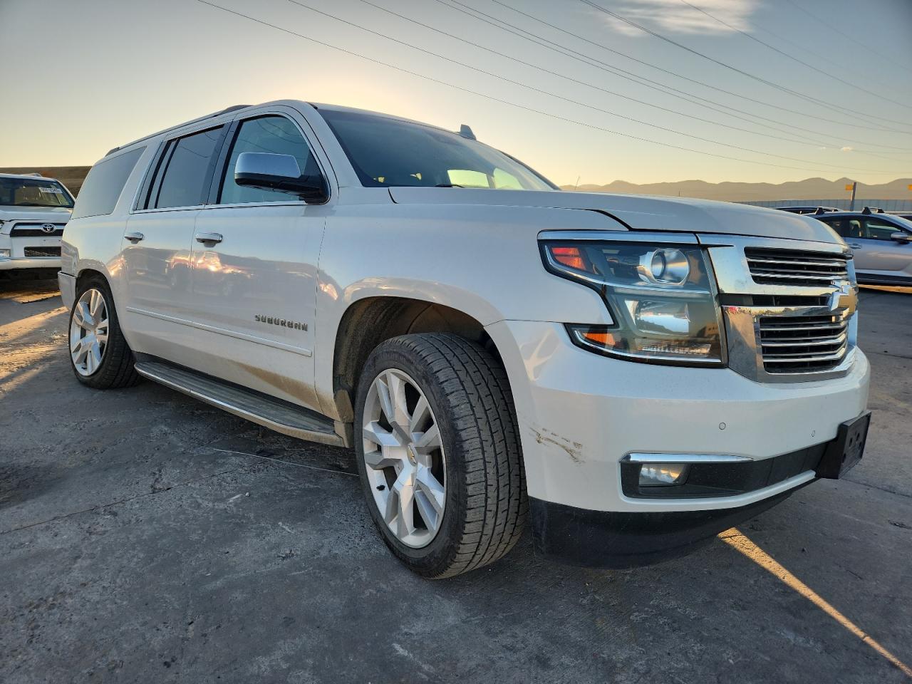 Chevrolet Suburban K1500 Premier Image 10
