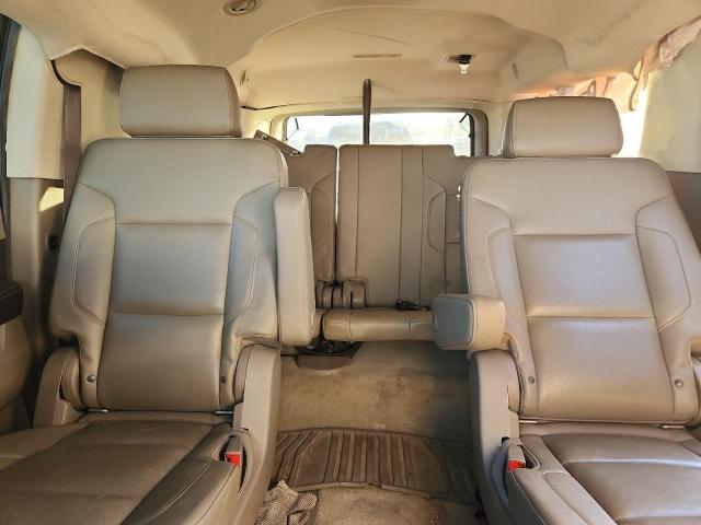 Chevrolet Suburban K1500 Premier Image 5