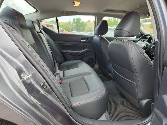 Nissan Altima Sr Image 8