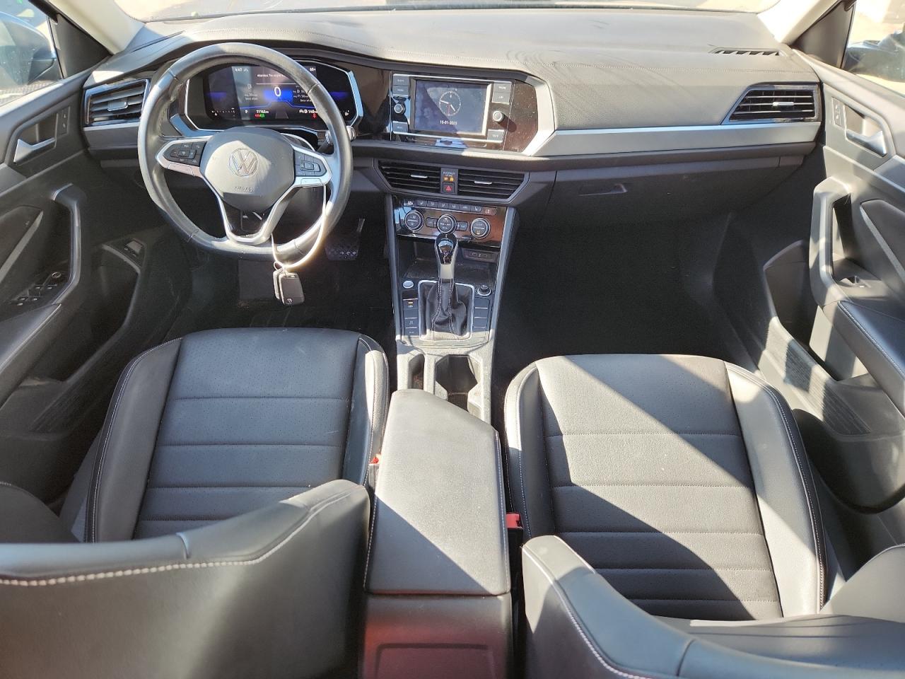 Volkswagen Jetta Se Image 6