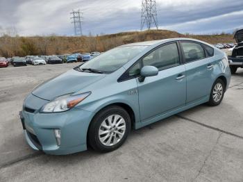  Salvage Toyota Prius