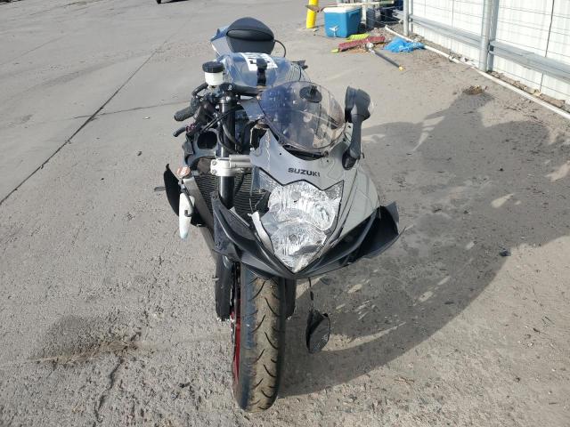 Suzuki Gsxr600 Image 7