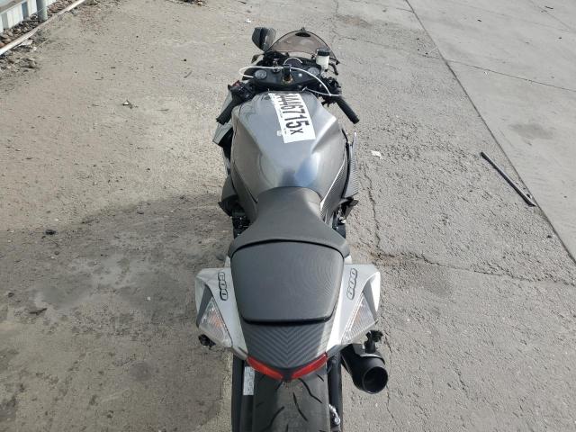 Suzuki Gsxr600 Image 3