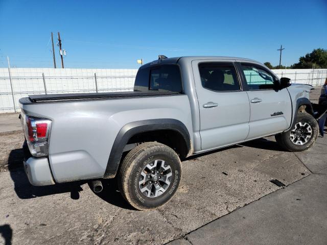 Toyota Tacoma Double Cab Image 8