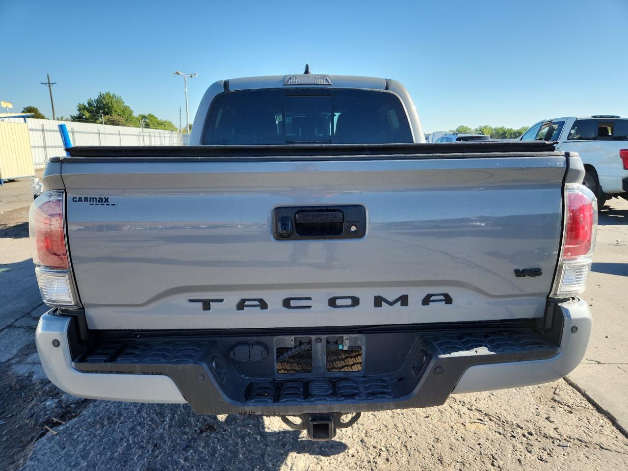 Toyota Tacoma Double Cab Image 6