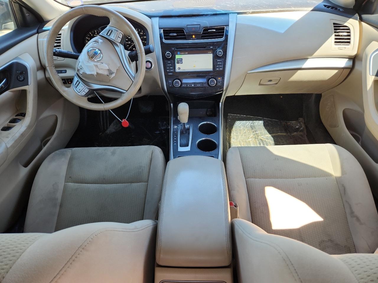 Nissan Altima 2.5 Image 11