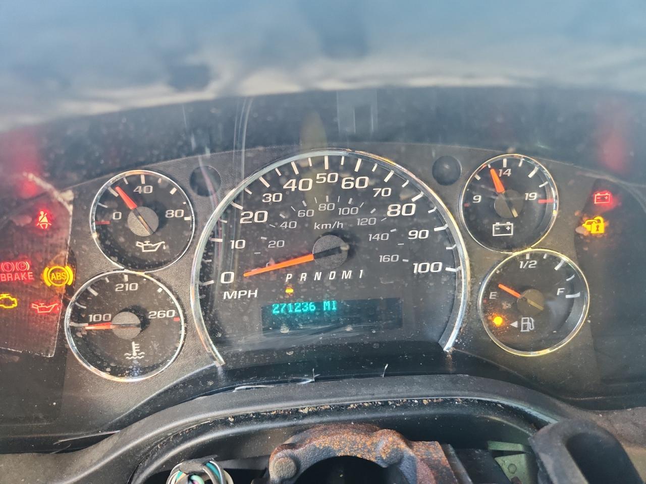 GMC Savana Cutaway G3500 Image 4