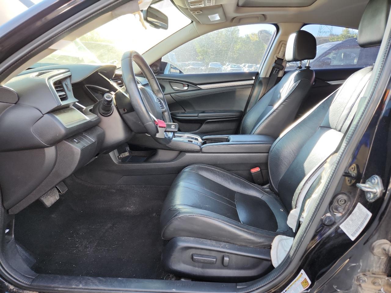 Honda Civic Image 12