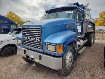  Salvage Mack Ch613 Maxi