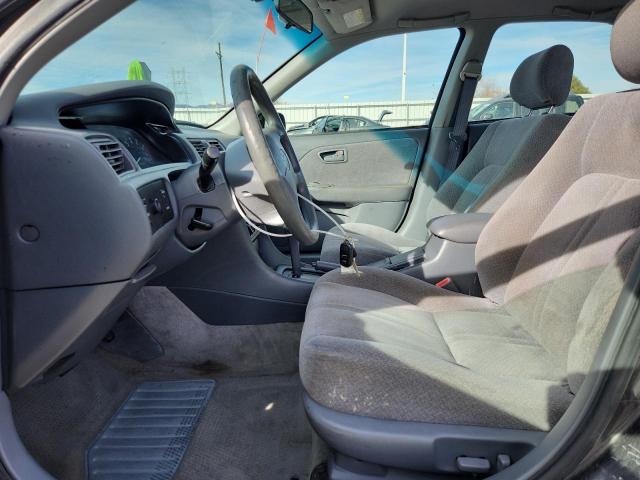 Toyota Camry Ce Image 6