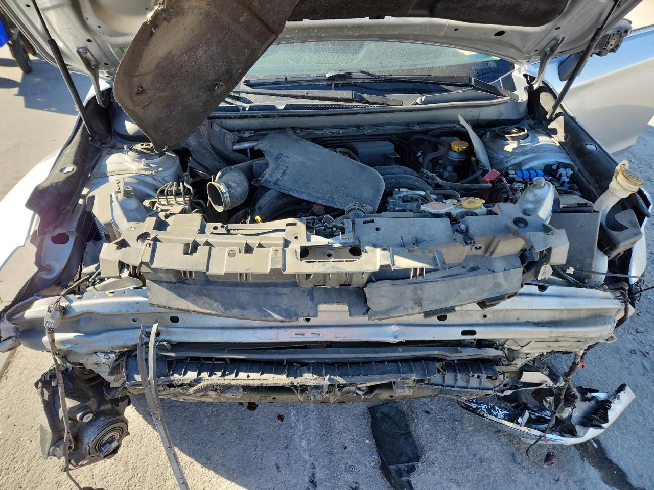 Subaru Legacy 2.5i Image 10