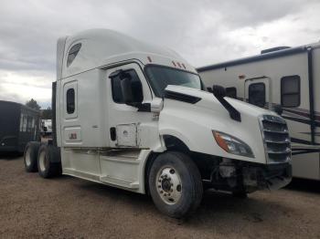  Salvage Freightliner Cascadia 126