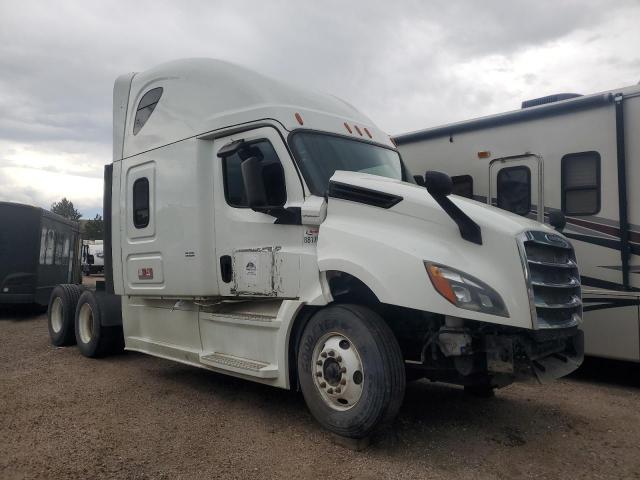  Salvage Freightliner Cascadia 126
