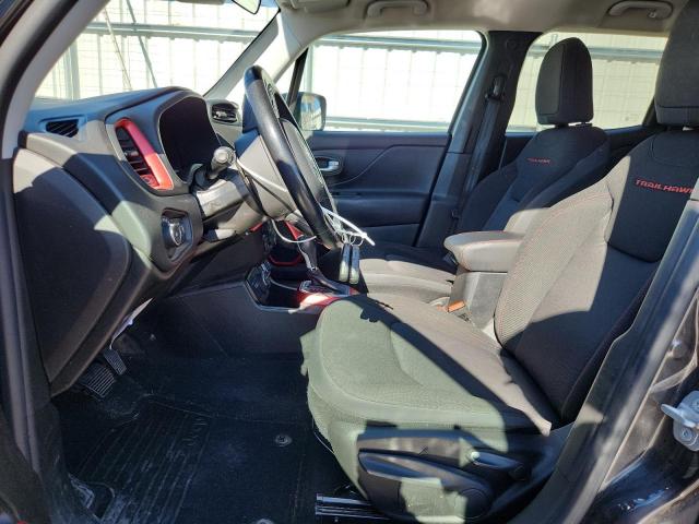 Jeep Renegade Trailhawk Image 3
