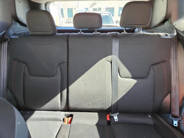 Jeep Renegade Trailhawk Image 10