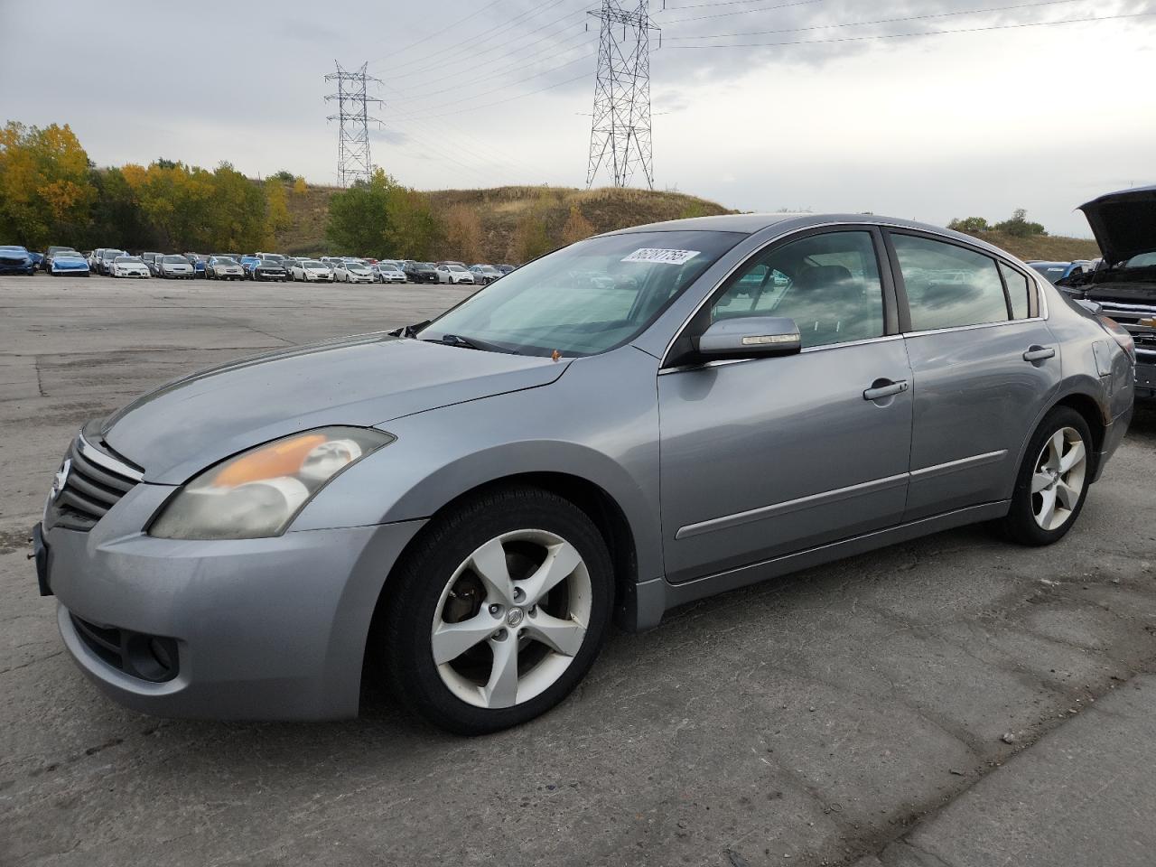 Nissan Altima 3.5se Image 1