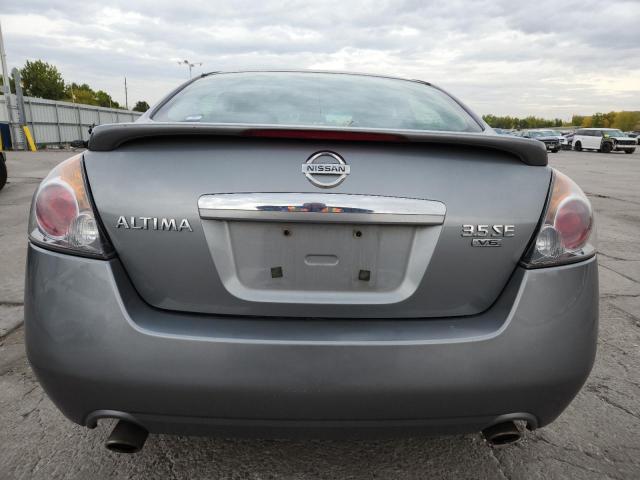 Nissan Altima 3.5se Image 11