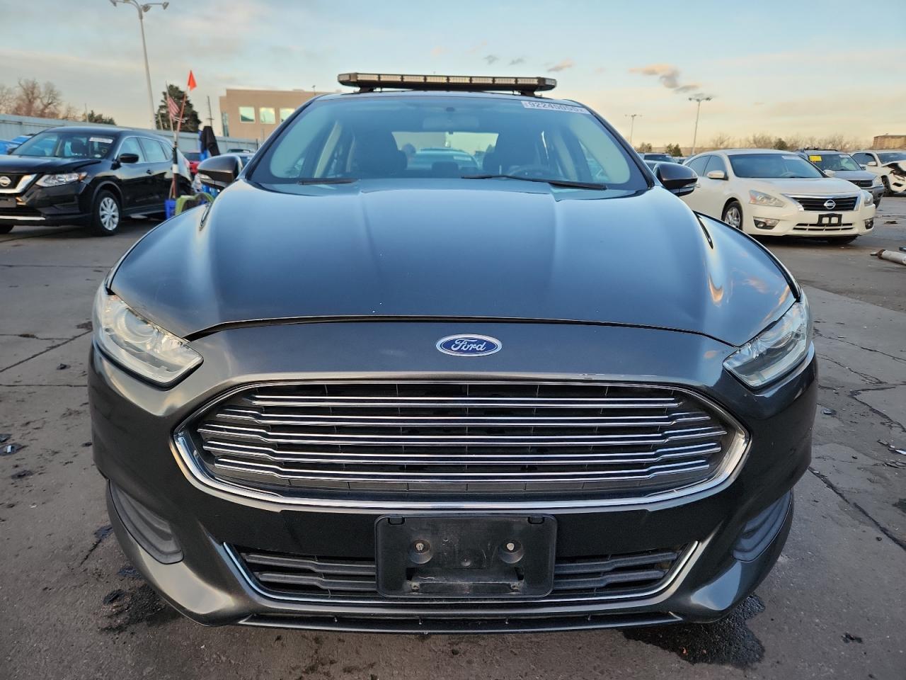 Ford Fusion Se Image 10