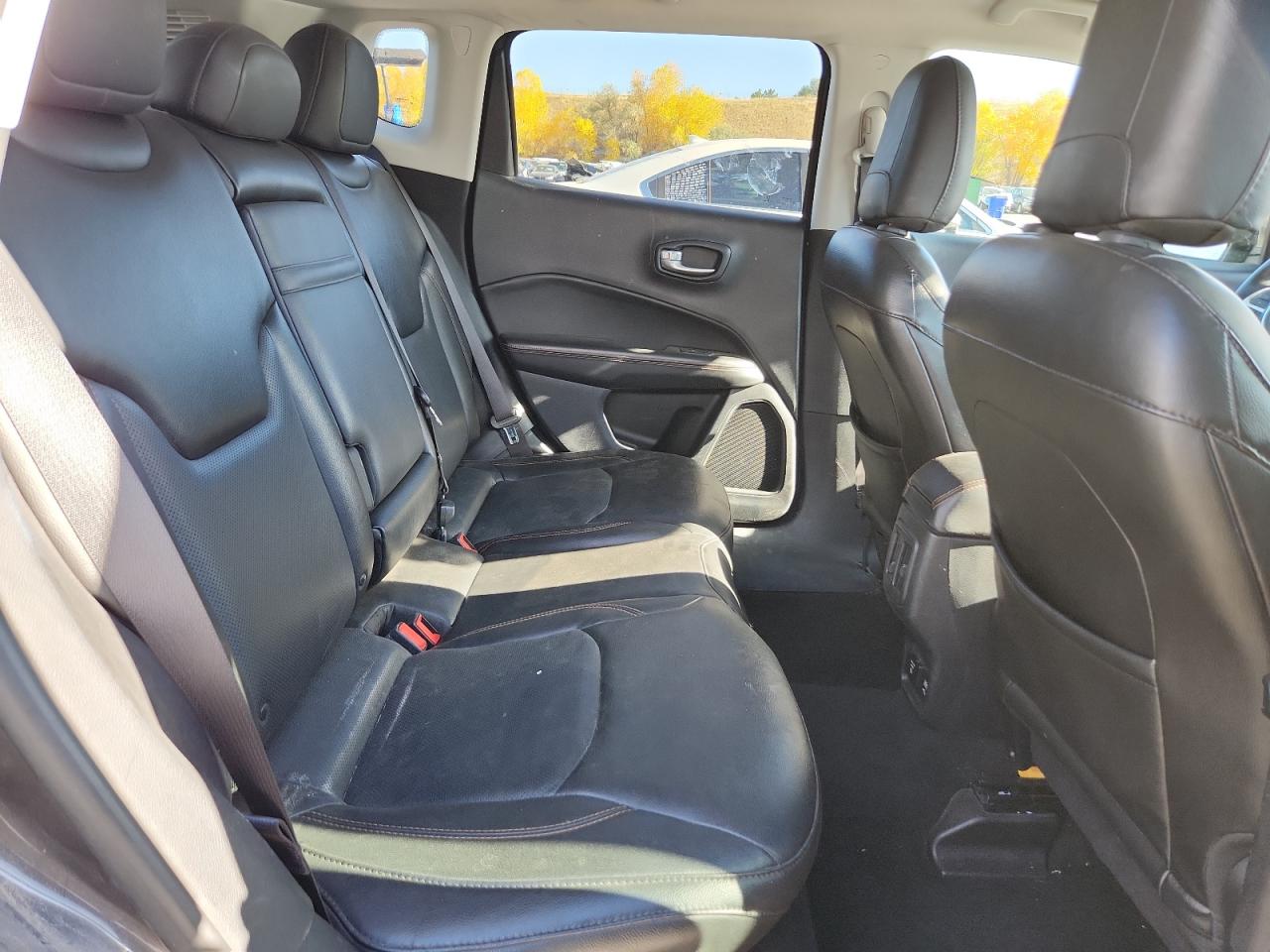 Jeep Compass Limited Image 13