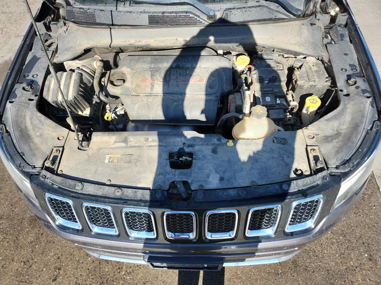 Jeep Compass Limited Image 4