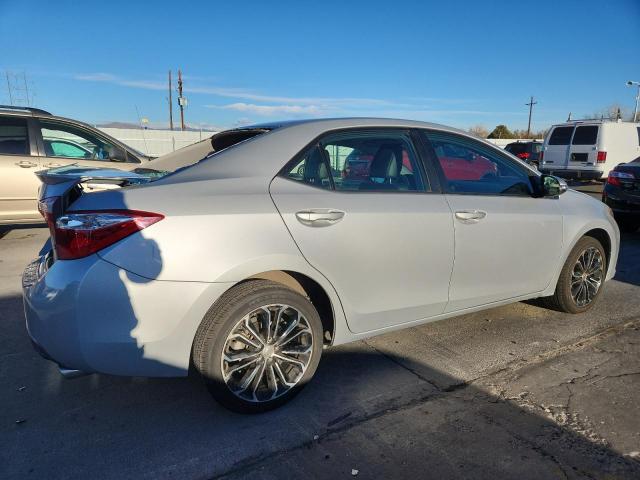 Toyota Corolla L Image 4