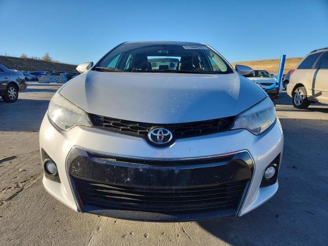 Toyota Corolla L Image 3