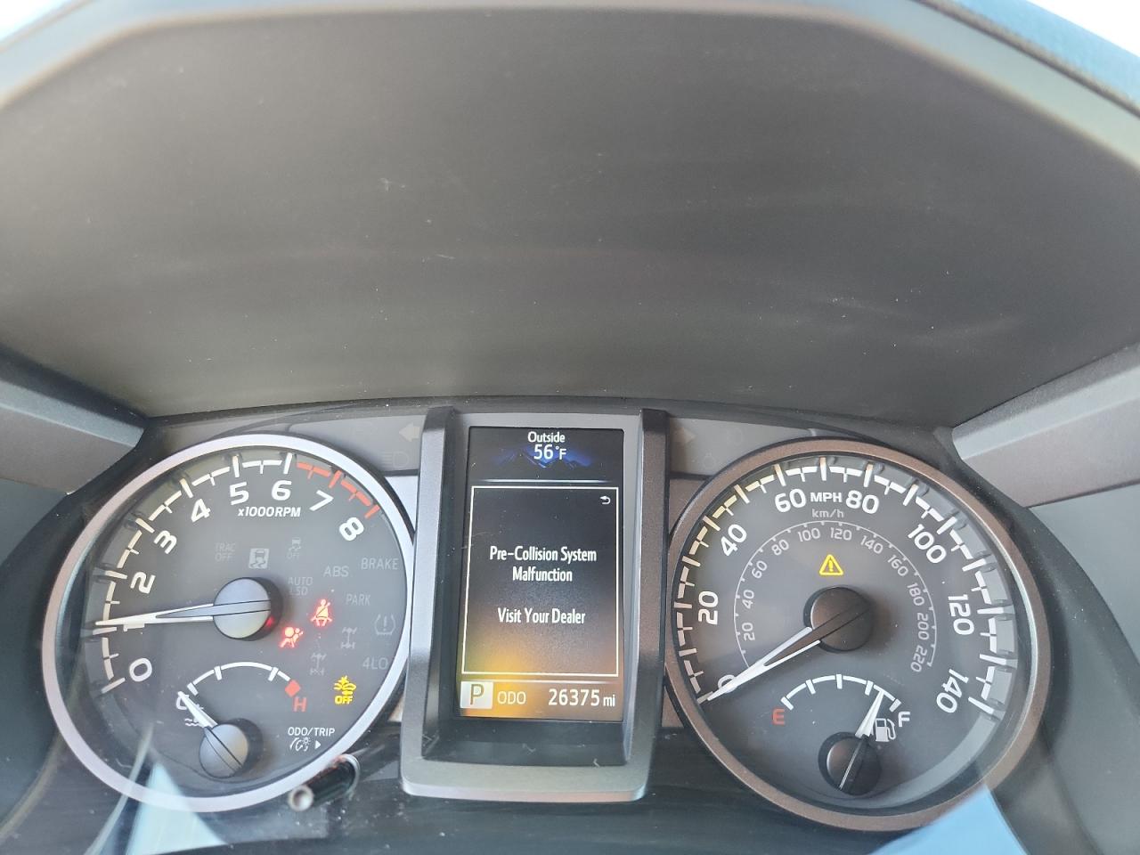 Toyota Tacoma Double Cab Image 9