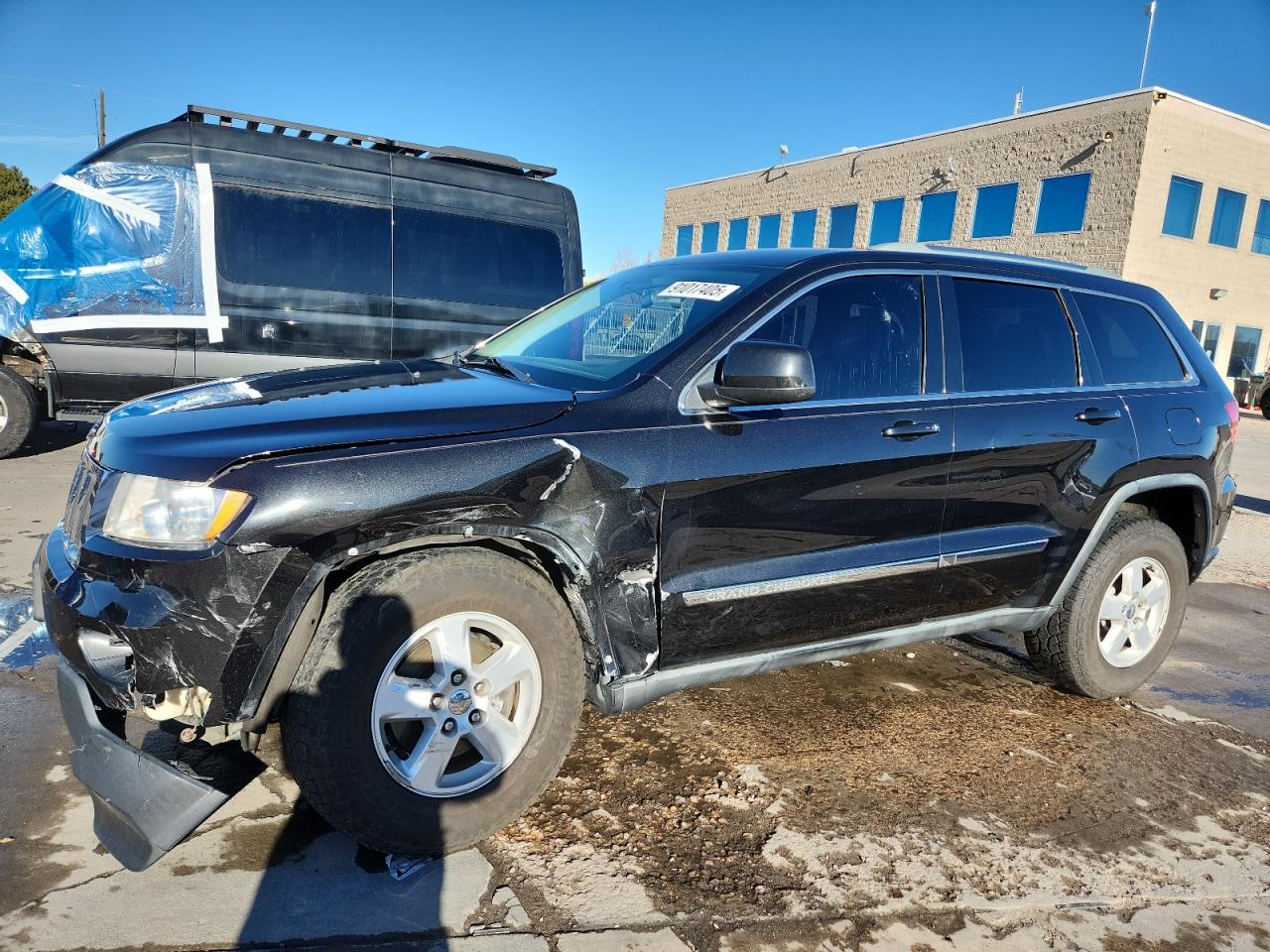Jeep Grand Cherokee Laredo Image 1