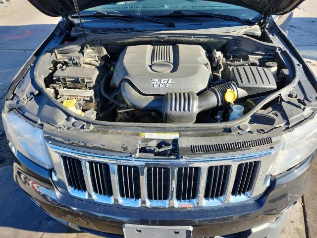 Jeep Grand Cherokee Laredo Image 8